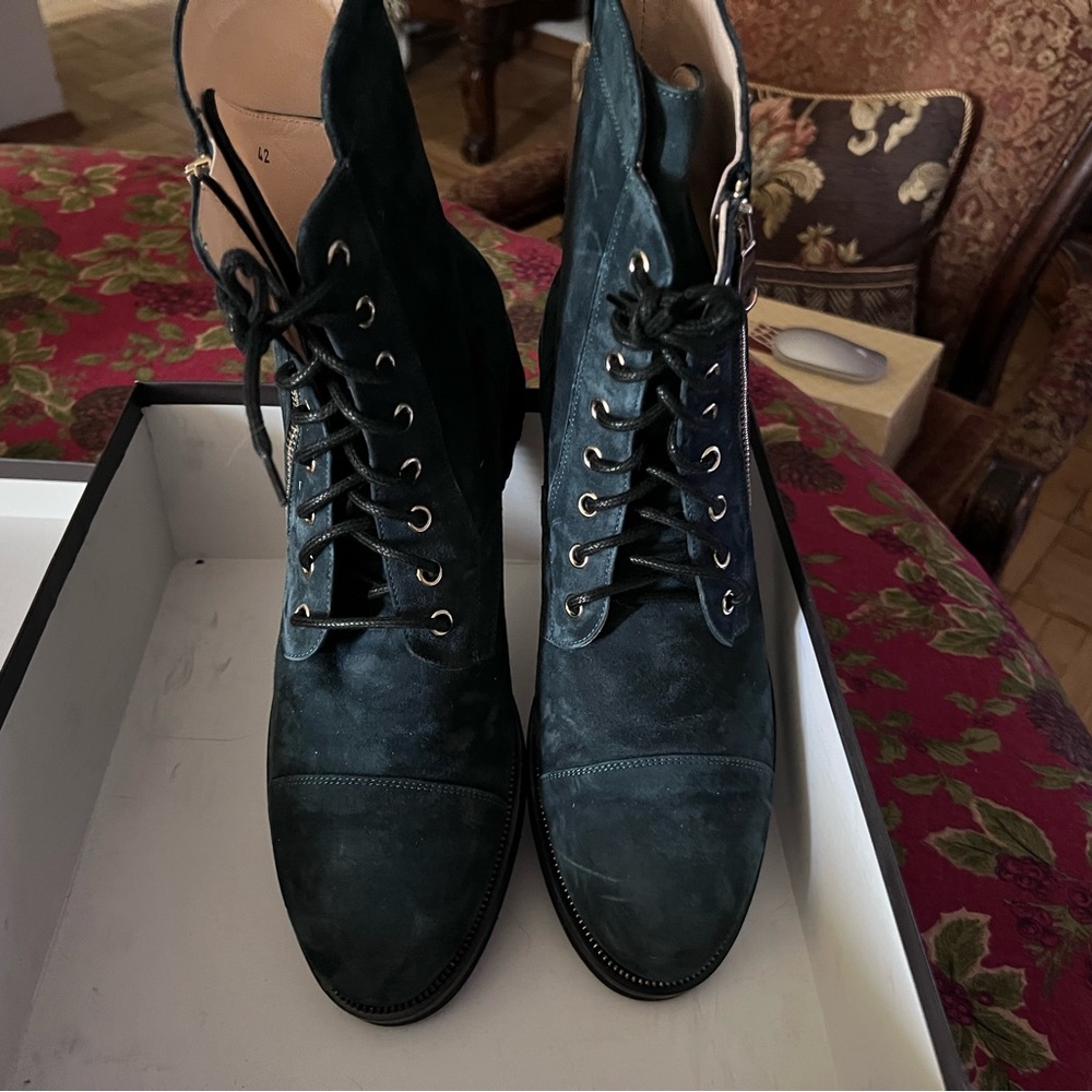 Green Combat & Moto Boots with Sturdy Sole and Rounded Toe